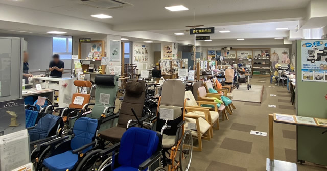 きらめきプラザ1階の福祉用具展示場の様子