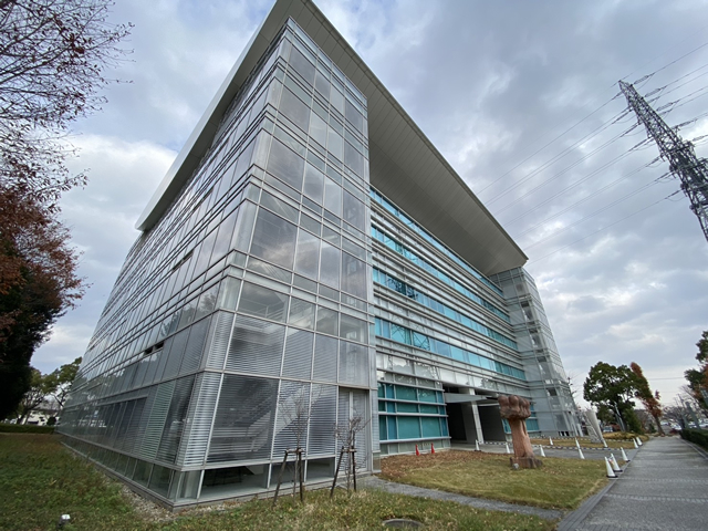 大垣市情報工房の外観